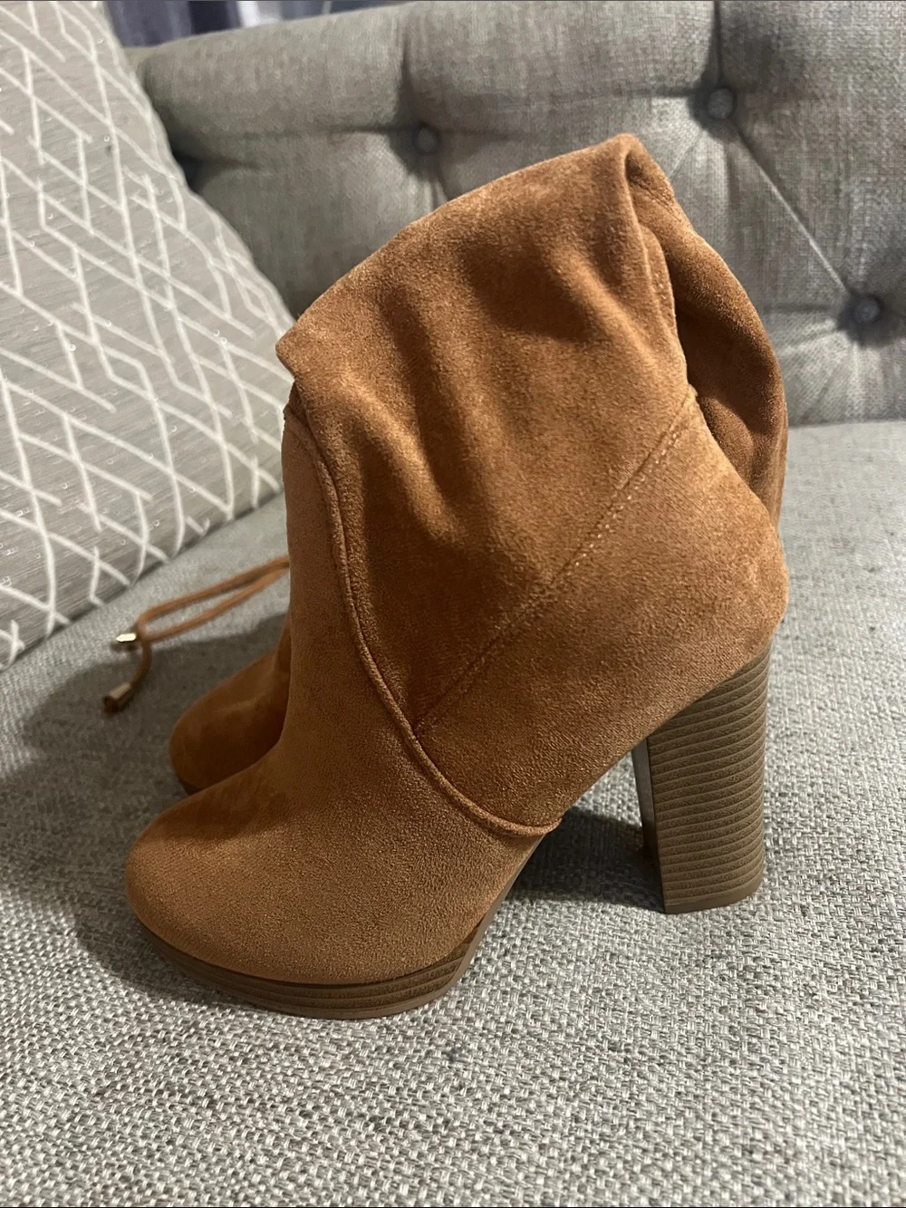 Vepose Tan Suede Over-the-Knee Block Heel Boots